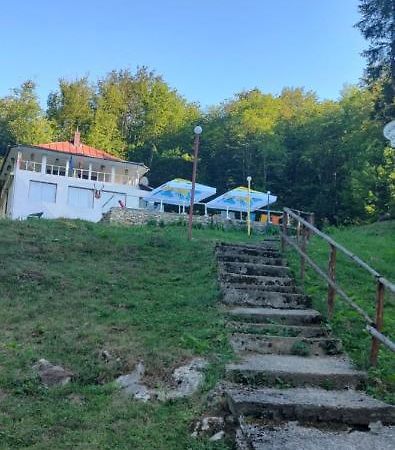 Hotel Cabana Cerbu Bozovici Exterior foto