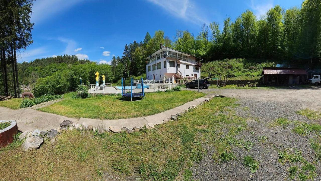 Cabana Cerbu Bozovici Exterior foto
